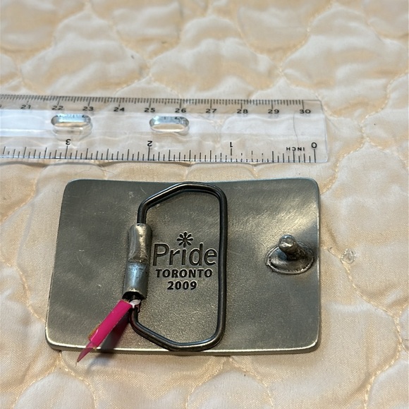 Women’s Pride Belt Buckle, Pride Toronto 2009, New with tag - Picture 6 of 6